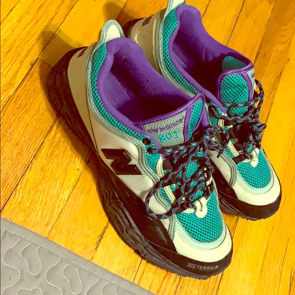 New Balance 801